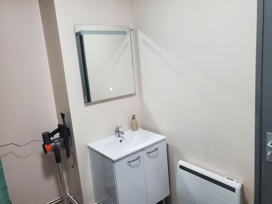 Appartement Moderne En Ville Armentières Eksteriør bilde