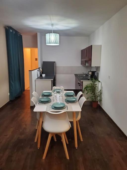 Appartement Moderne En Ville Armentières Eksteriør bilde